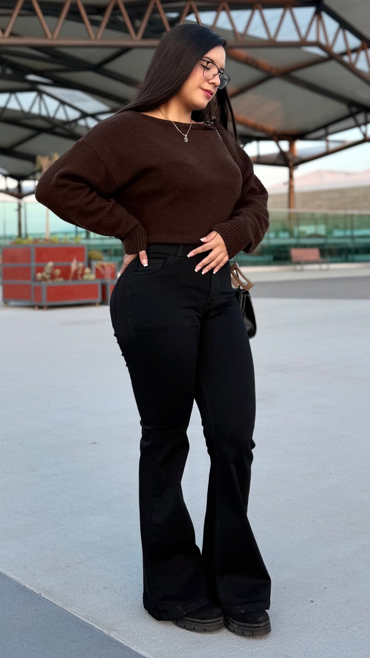 𝙉𝙀𝙂𝙍𝙊 𝘼𝘾𝘼𝙈𝙋𝘼𝙉𝘼𝘿𝙊