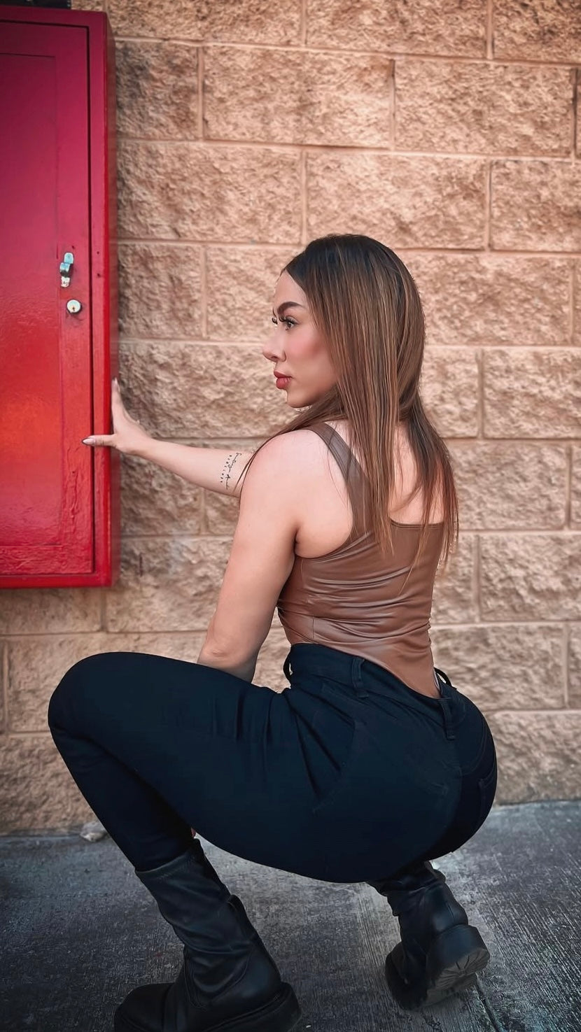 𝙎𝙆𝙄𝙉𝙉𝙔 𝘾𝙊𝙇𝙊𝙍 𝙉𝙀𝙂𝙍𝙊