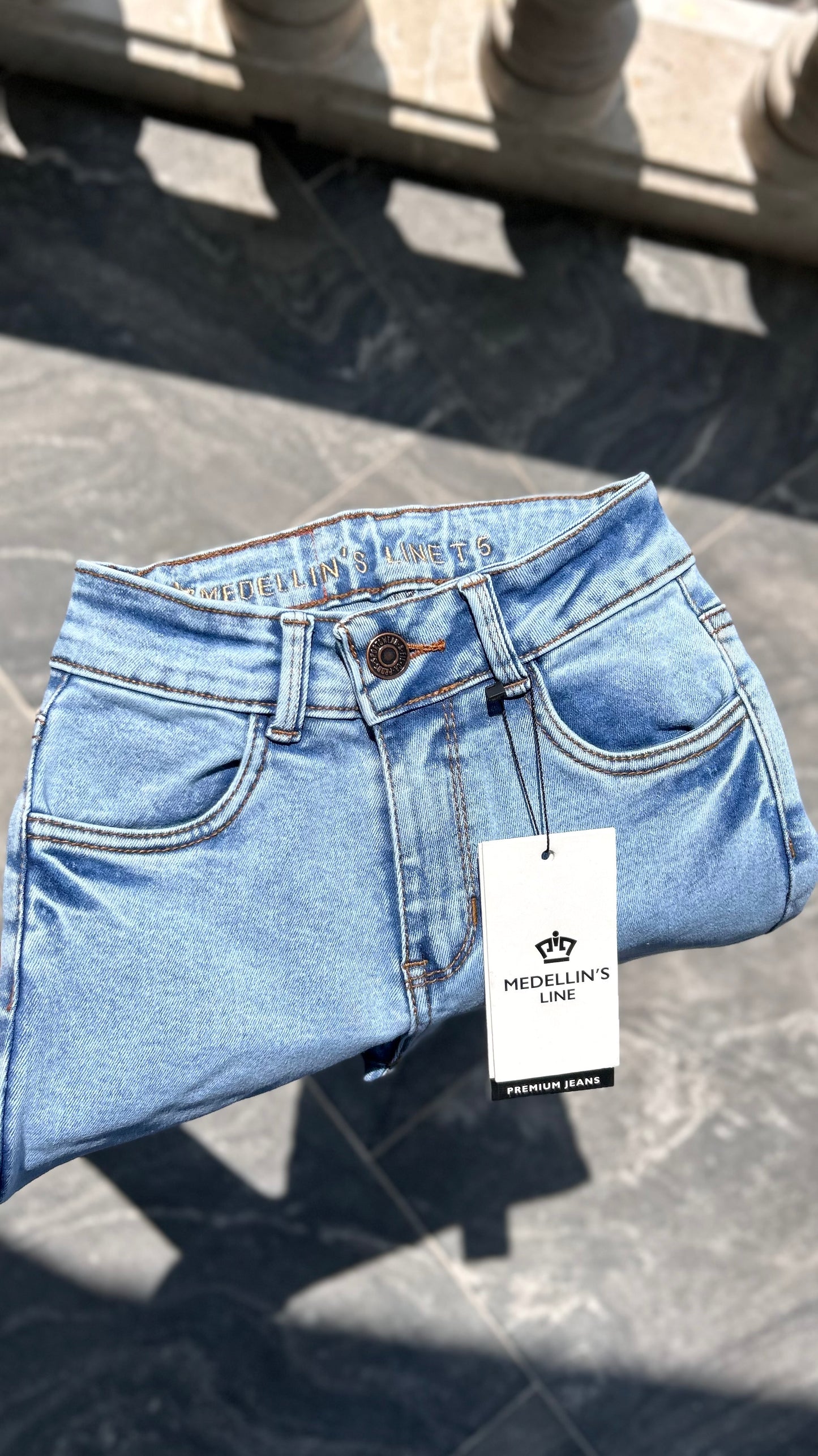 𝙏𝙀𝙇𝘼 𝙏𝘼𝙄𝙉𝙔 𝘼𝙕𝙐𝙇 𝙉𝙀𝙑𝘼𝘿𝙊