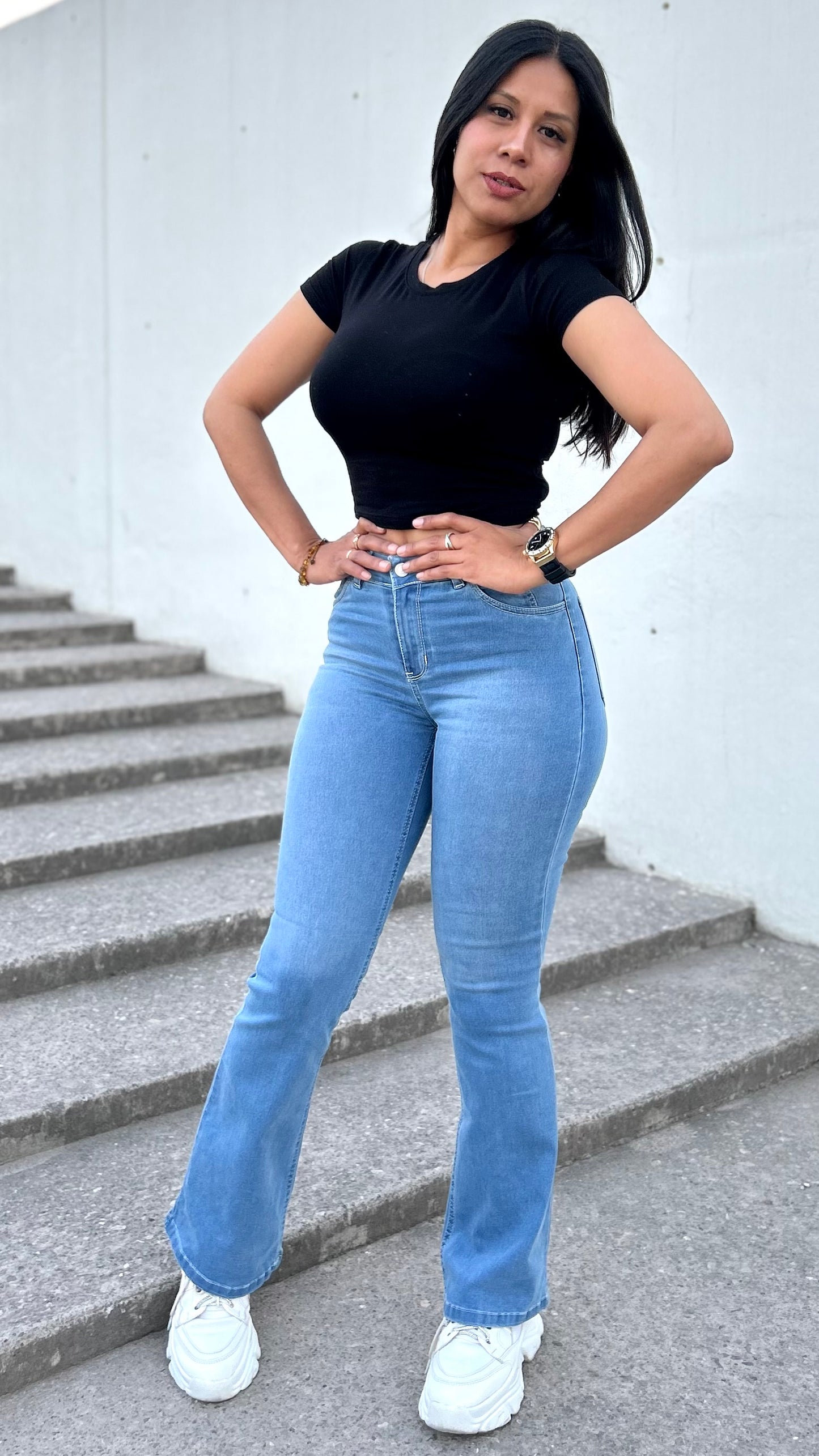 𝘾𝘼𝙈𝙋𝘼𝙉𝘼 𝘼𝙕𝙐𝙇 𝘾𝙄𝙀𝙇𝙊